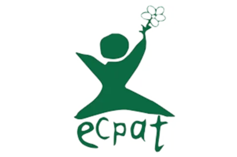 Ein grün ausgefüllter Umriss einer Person mit Blume an der Hand vor weißem Hintergrund. Darunter steht in grünen Personen der Begriff "ECPAT".