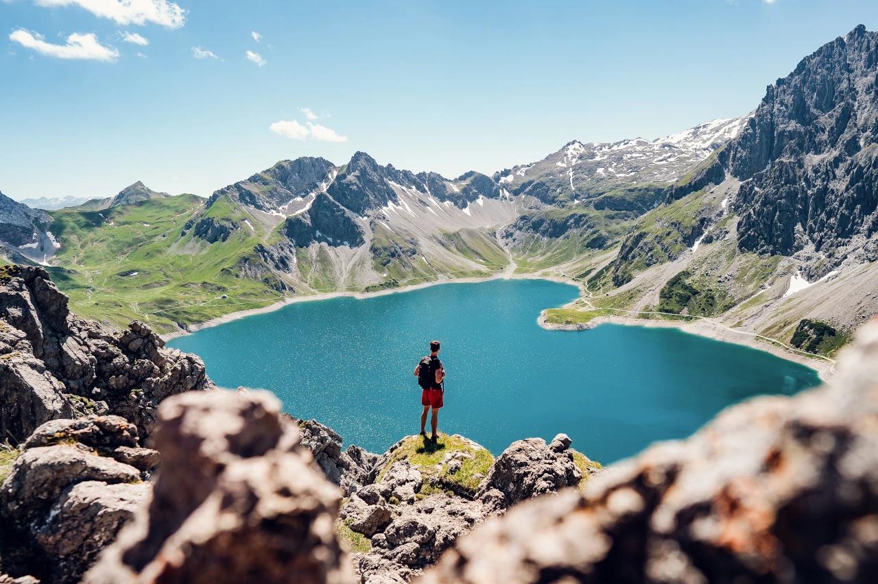 Mobile header background