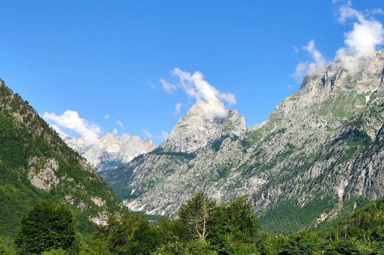 Mobile header background