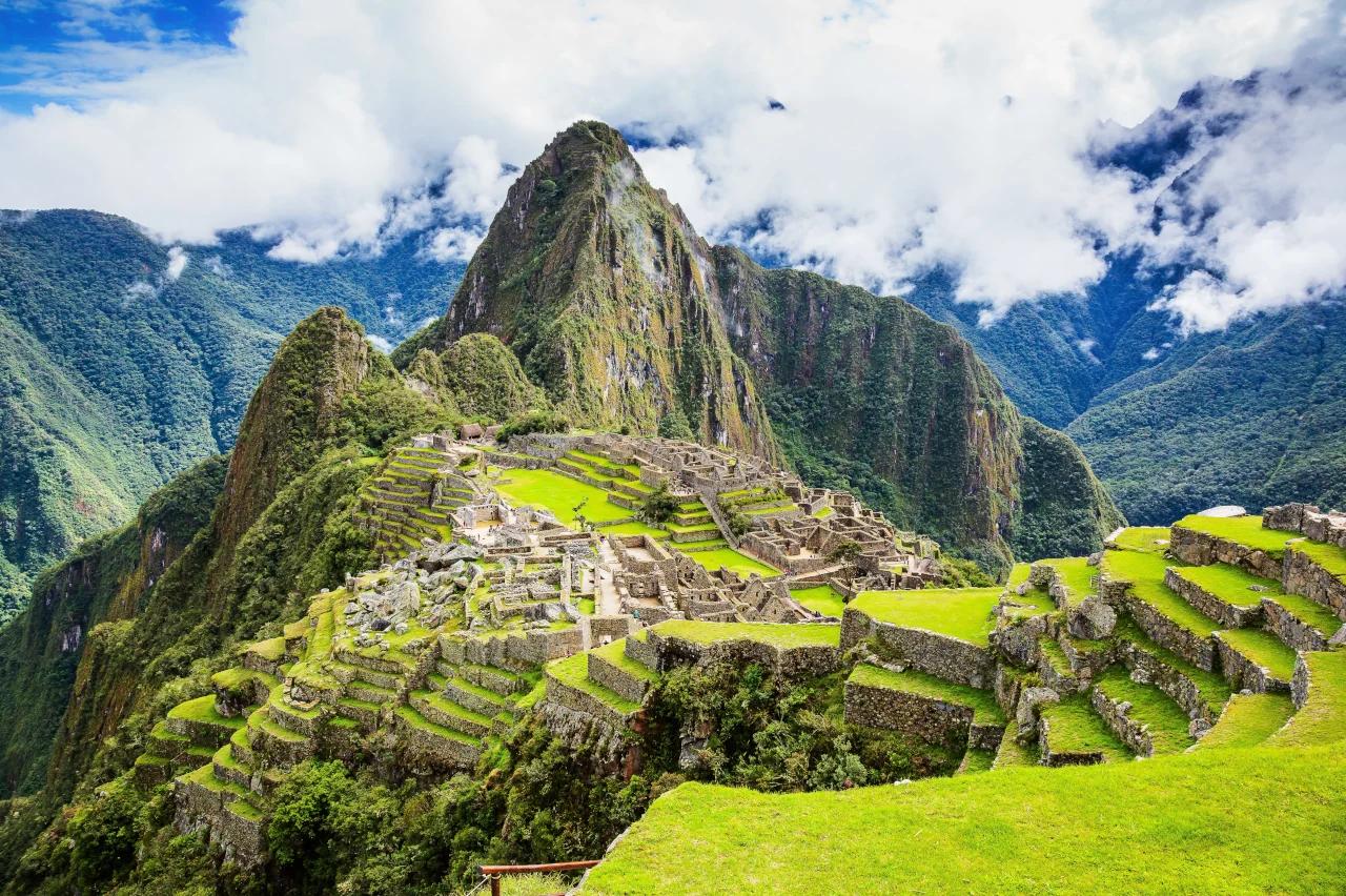 Mobile header background