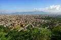Kathmandu Stadtansicht mit Bergen