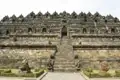 Der Borobudur Tempel, ein beeindruckendes Beispiel buddhistischer Architektur.