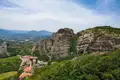 Meteora-Klöster auf den Felsformationen.