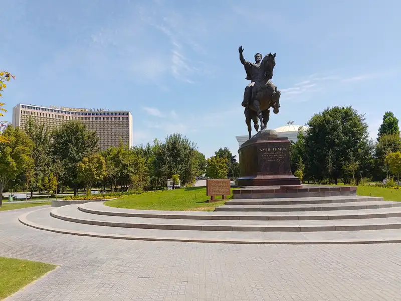 Reiterstandbild von Amir Timur in Taschkent.