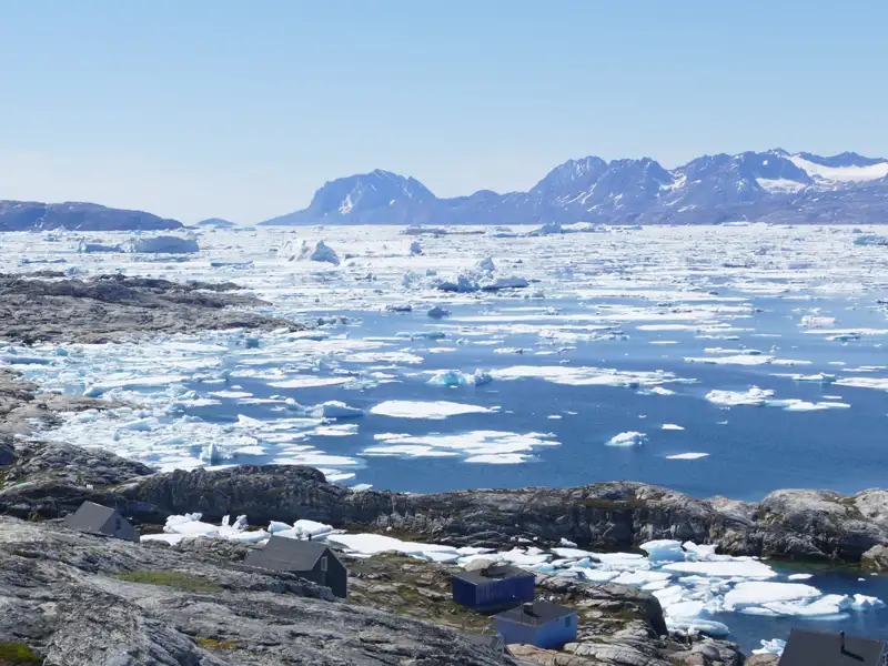 Eisberge und Küste Grönlands