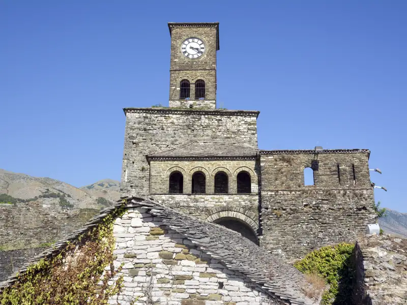 Burg in der historischen Altstadt von Gjirokastra, Albanien.