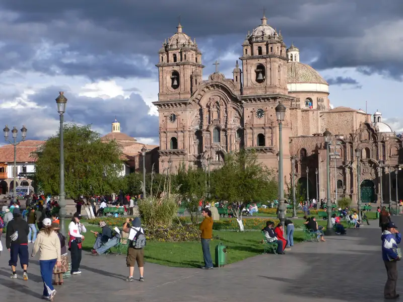 Die Kirche der Gesellschaft Jesu in Cusco, Peru, ein Beispiel für die spanische Kolonialarchitektur.