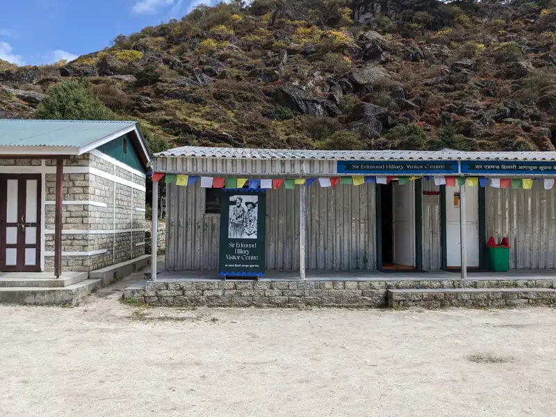 Das Sir Edmund Hillary Visitor Centre in der Nähe des Mount Everest.