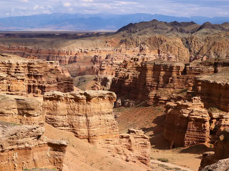 Sandsteinformationen und Schluchtenlandschaft