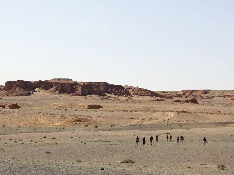 Wandergruppe in der Wüste